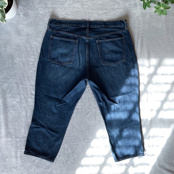 Old Navy Slouchy Straight Cropped Jeans - Picture 2 of 5